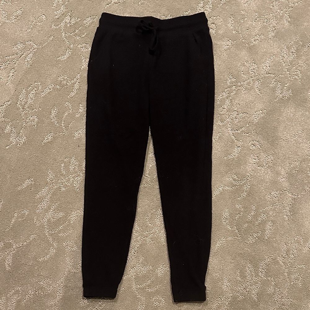 Suzette Black Textured Pants